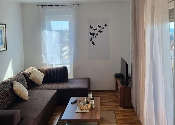 アパート Luka Pakoštane