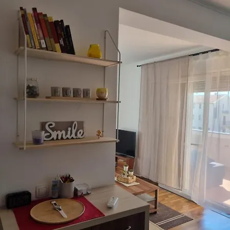 Luka Apartment *