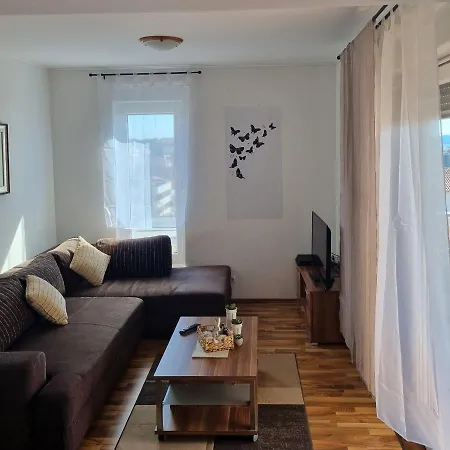 Lägenhet Luka Pakoštane